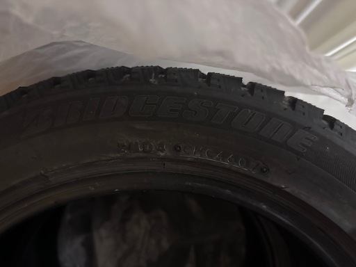 ブリヂストン ブリザック　スタッドレスタイヤ4本セット 185 55 R15
