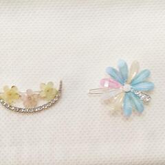新品！月と花のヘアピン2個セット　ヘアクリップ