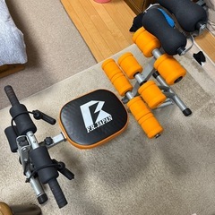 腹筋トレーニングマシン