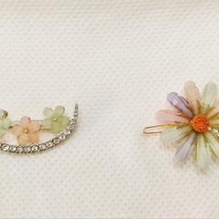 新品！月と花のヘアピン2個セット　ヘアクリップ