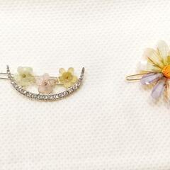新品！月と花のヘアピン！2個セット　ヘアクリップ