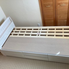 NITORI 収納付シングル枠　2コンセント　人気の白木目