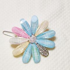 新品！花月のヘアピン2個セット　ヘアクリップ　ヘアアクセサリーの画像