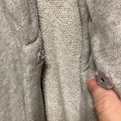 フード付きカーディガンの画像