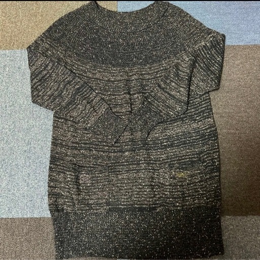 ニットセーター