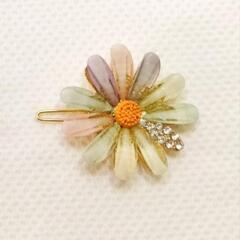 新品！花のヘアピン2個セット　ヘアクリップの画像