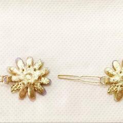 新品！花のヘアピン2個セット　ヘアクリップの画像
