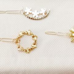 花と月のヘアピン3個セット　ヘアアクセサリー　ヘアクリップの画像