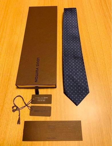 ルイヴィトン☆クラヴァット（ネクタイ）モノグラム☆極美品