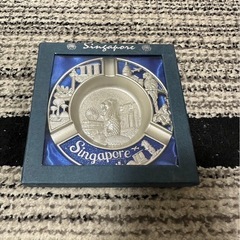 オシャレな灰皿　シンガポールお土産の画像