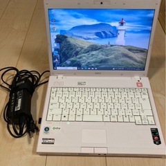 ノートパソコンの画像