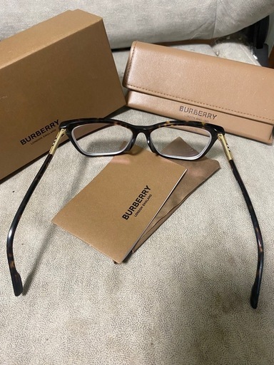 Burberry メガネ　