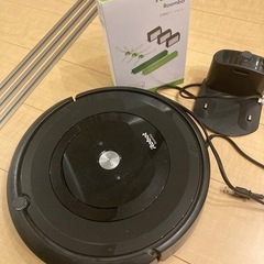 ルンバ　e5 ロボット掃除機　本体と充電器、交換パーツ