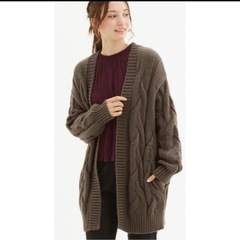 【GU】ニット
カーディガンの画像