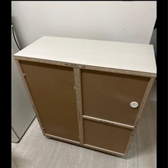 
食器棚の画像