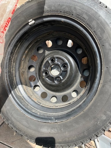 スタッドレス BLIZZAK VRX2 175/65R15 84Q　