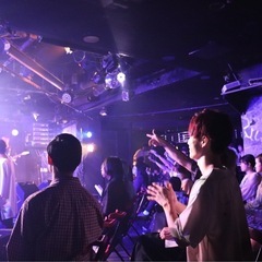 【参加すれば歌唱力/演奏力がUPする！】ライブハウスでバンド演奏ができるセッションサークル「CAMO SESSION」🎸12/8@下北沢🎸参加者募集中！ - バンド