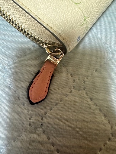 COACH 白 花柄 長財布 箱 付属品あり