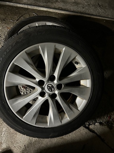 ベルファイヤー　１８インチ