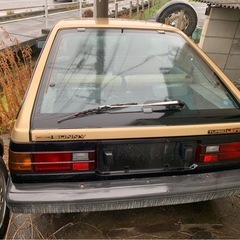 日産サニーの画像