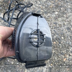 ハンディカークリーナー 車用　掃除機　コンパクト　軽量の画像