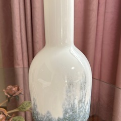 花瓶　花卉　ガラス製　SUWAガラスの里 径11.5×高さ22センチ