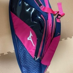 テニスバッグ