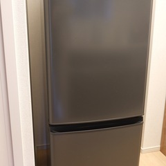 【無料】11月16(土)・17日(日)で取りに来られる方に差し上げます【2022年製】Mitsubishi Electric 三菱ノンフロン冷凍冷蔵庫 MR-P15G-Hの画像