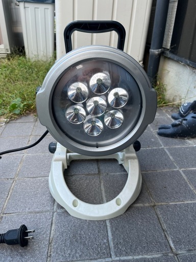 【決まりました】作業用LEDライト