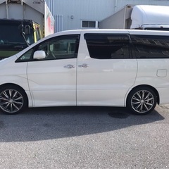 アルファードの画像