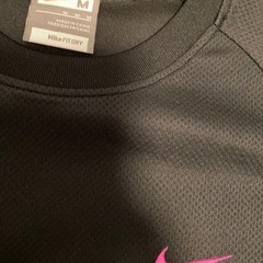 NIKE上下　・　バレー膝当ての画像