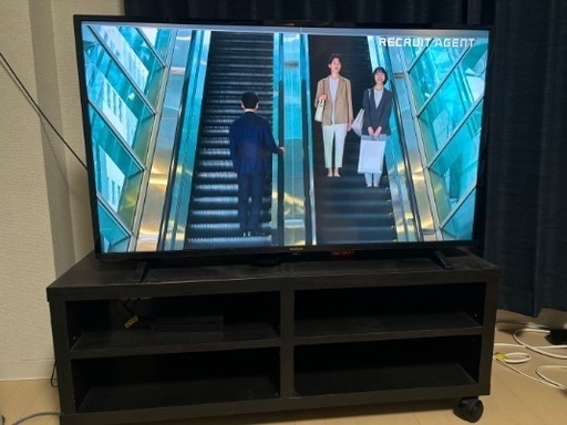 MAXZEN 40型テレビ　（テレビ台込み）