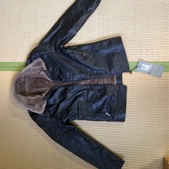 革のジャケット
