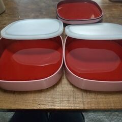 2段お弁当箱？ サイズ19センチ角の画像
