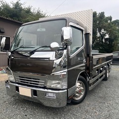 キャンター　標準ロング３ｔ　ステンレスサイドバンパー付き！！