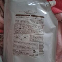 ESTH エス ヘッドスパシャンプー クリームシャンプー 詰め替え 新品未使用の画像
