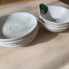 食器の画像