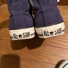 converse ハイカットスニーカー　ネイビーの画像