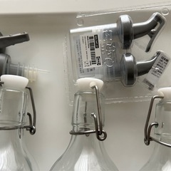 IKEA ふた付き クリアガラス、注ぎ口の画像