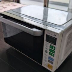 ジャンク品扱いですが、通電します。