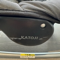 【最終値下】KATOJI  バウンサー（バウンサー用テーブル付き）の画像