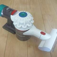 ◆お値下げ◆中古動作品◆分解清掃！ダイソン 人気のモデル・V7(HH11)バッテリー切れ◆②の画像