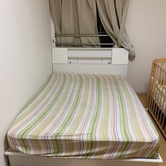 セミダブルベッドとマットレス