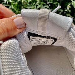 FILA／フィラ　スニーカー　24cmの画像