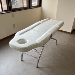 施術用ベッド　エステベッドの画像