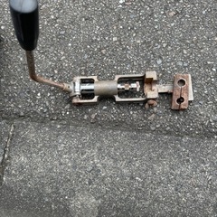 水道のジャバラカンのツバを作る機械
