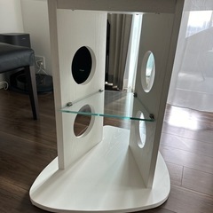 TECTA（テクタ）テーブルの画像