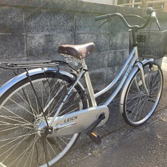 【26インチ自転車】美品❗️変速なし　前後タイヤ、前カゴ新品❗️LEDライト仕様❗️若林自転車　浜大津店　SALE中❗️の画像