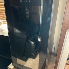 美品　小型ワインセラー！