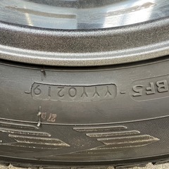 エクストレイル　
スノータイヤの画像